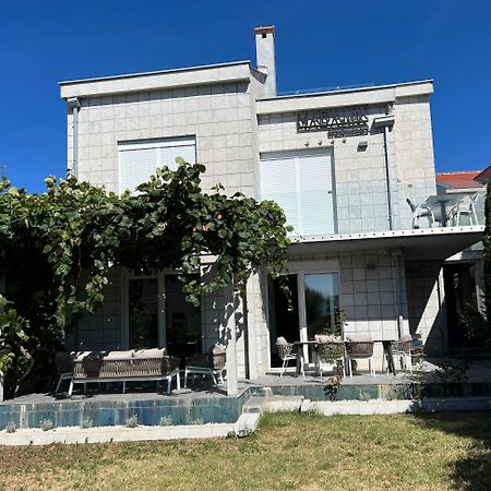 Madamik Apartments Bijela Kültér fotó